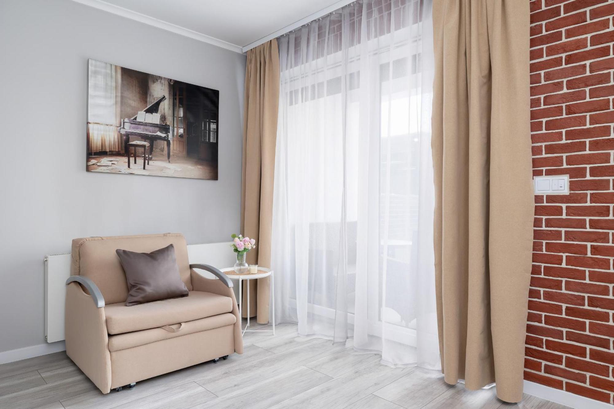 Dabska Studio With Terrace & Parking By Noclegi Renters Краков Экстерьер фото